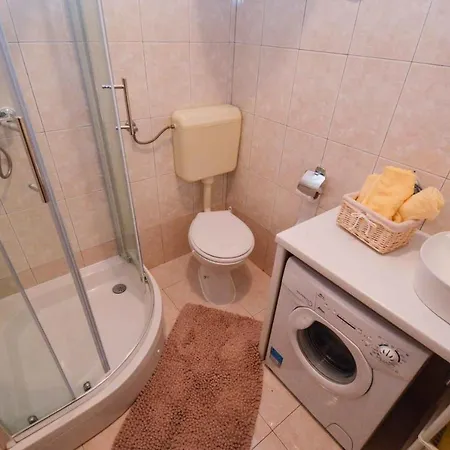Apartmán 2 Bedroom Gorgeous In