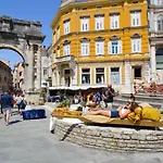 Apartman 2 Bedroom Amazing In
