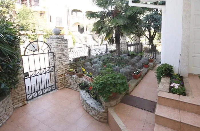 2 Bedroom Amazing In Pula
