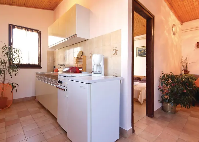 Lejlighed 2 Bedroom Amazing In Pula