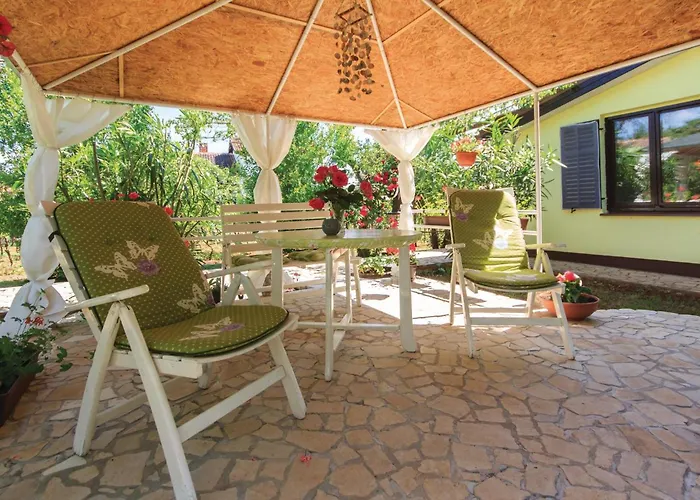 Lejlighed 2 Bedroom Amazing In