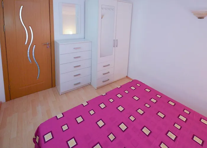 Lejlighed 2 Bedroom Amazing In *